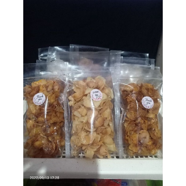 

kripik singkong homemade minyak kemasan isi kurang lebih 120gr