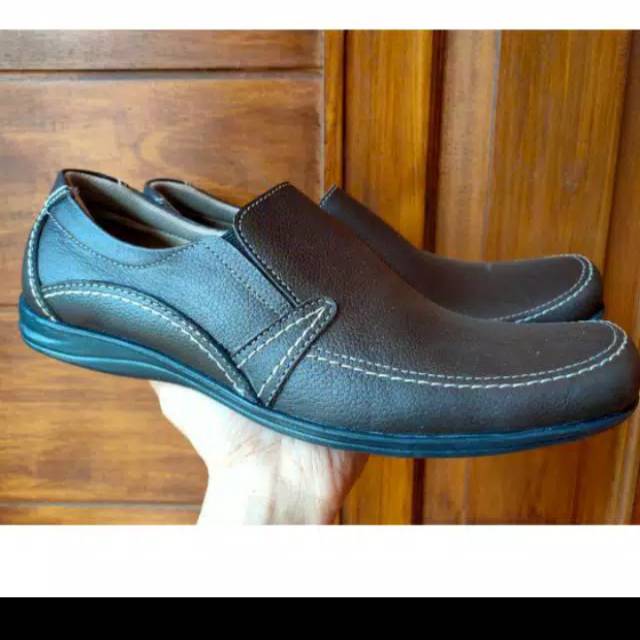 Sepatu kulit pria asli garut