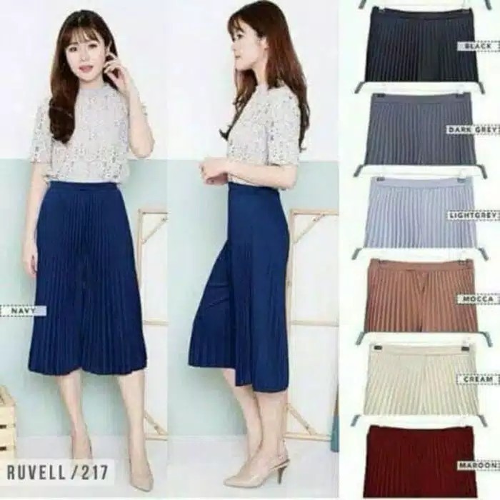 Celana Pendek Plisket 3/4 Wanita / Celana Pendek Wanita / Celana Pendek Wanita Plisket 3/4