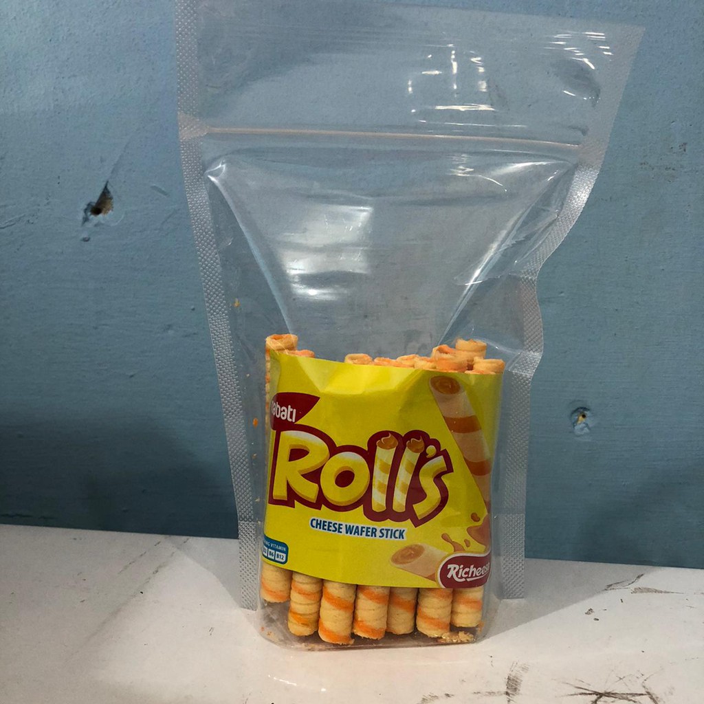 

NABATI ROLL KEJU SNACK