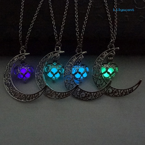 Kalung Rantai Dengan Liontin Bulan Sabit Aksen Batu Turquoise Untuk Wanita