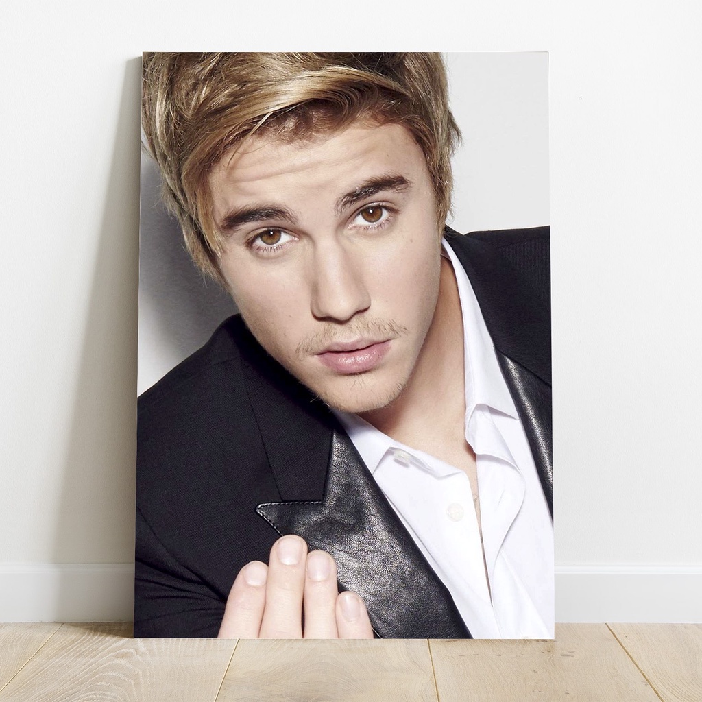 Poster Justin Bieber Music Singer Band Dekorasi Wallpaper Pajangan Hiasan Dinding Kayu MDF