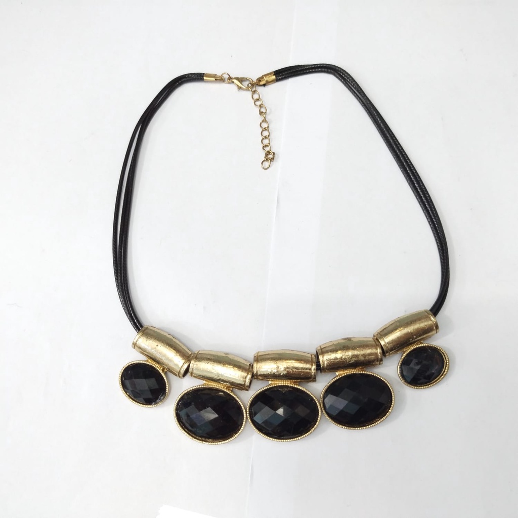 Kalung Permata Kristal Hitam Fashion Kekinian