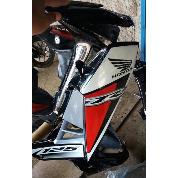 sayap supra x 125 new 2011