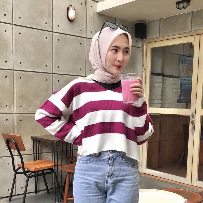 Sweater Rajut Wanita Atasan Crop Top Blaster Stripe