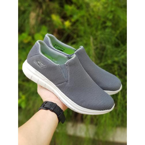 Sepatu Original Skechers Goflex Man Completion II