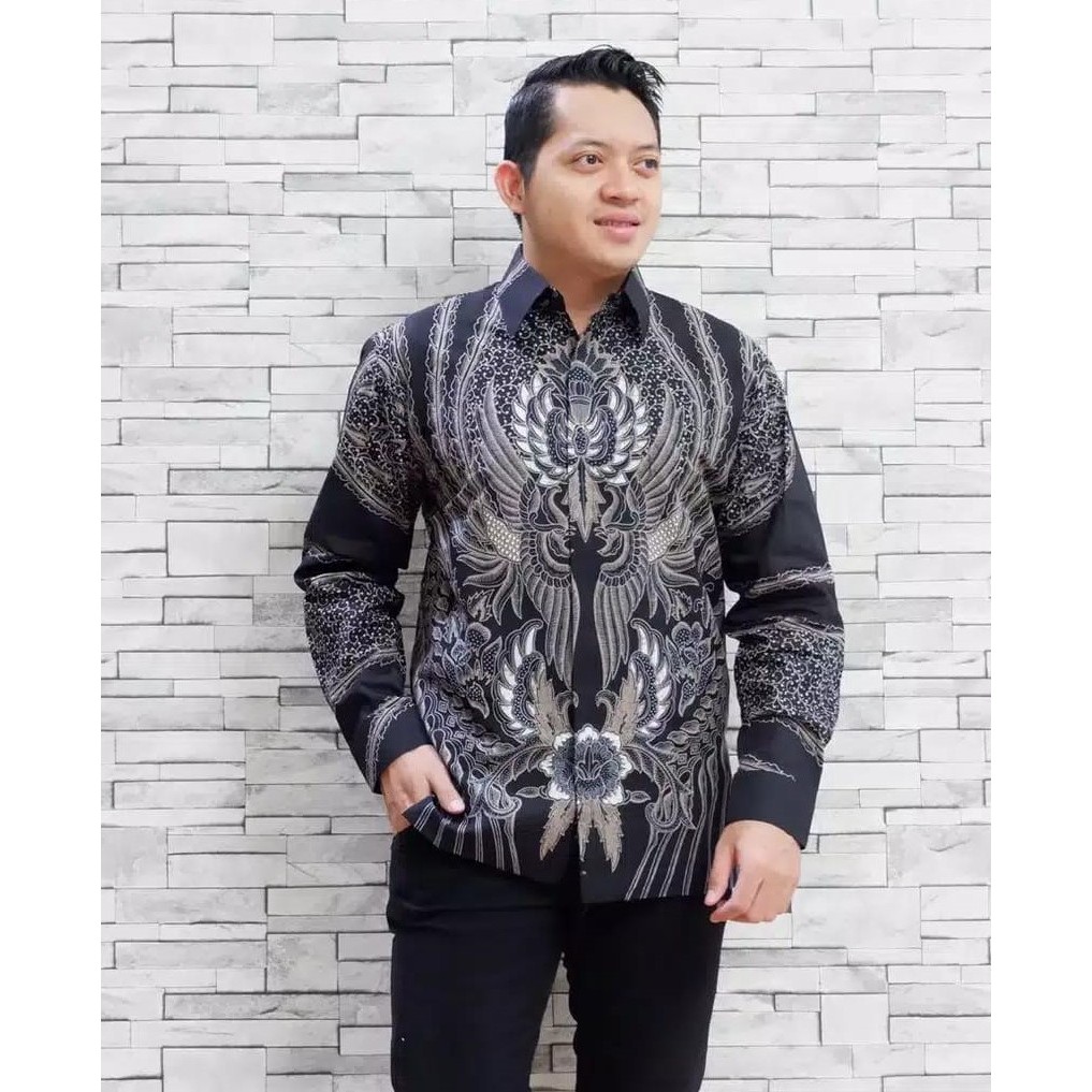 Atasan MODERN Parang Lasem KEMEJA BAJU BATIK PRIA SOLO LENGAN PANJANG FULL FURING KATUN HALUS ATASAN BATIK PREMIUM MODERN KANGEN KAMULYAN SUKET SEGORO TRESNO PANJANG DEWARAJA MATAHARI JAYANEGARA AJI LUWUNG PARIKESIT  PEKSI KEMBAR SUKET SEGORO GADHING SM