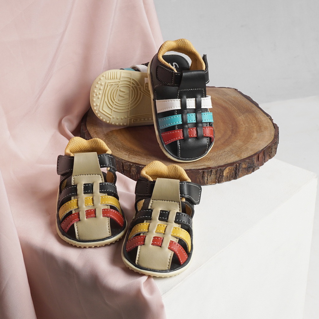 Sandal Anak Laki Laki Velcro Model Anyam HS Cream Hitam