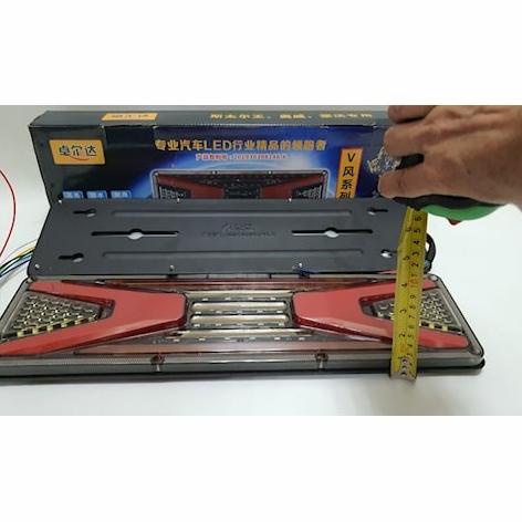 Lampu Led Variasi Stoplamp Mobil Truk Transformer( Nonsegitiga) 24Volt