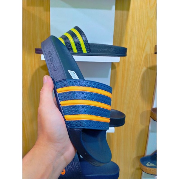 TerbaruSandal slop pria Adidas Adilette Grade Ori
