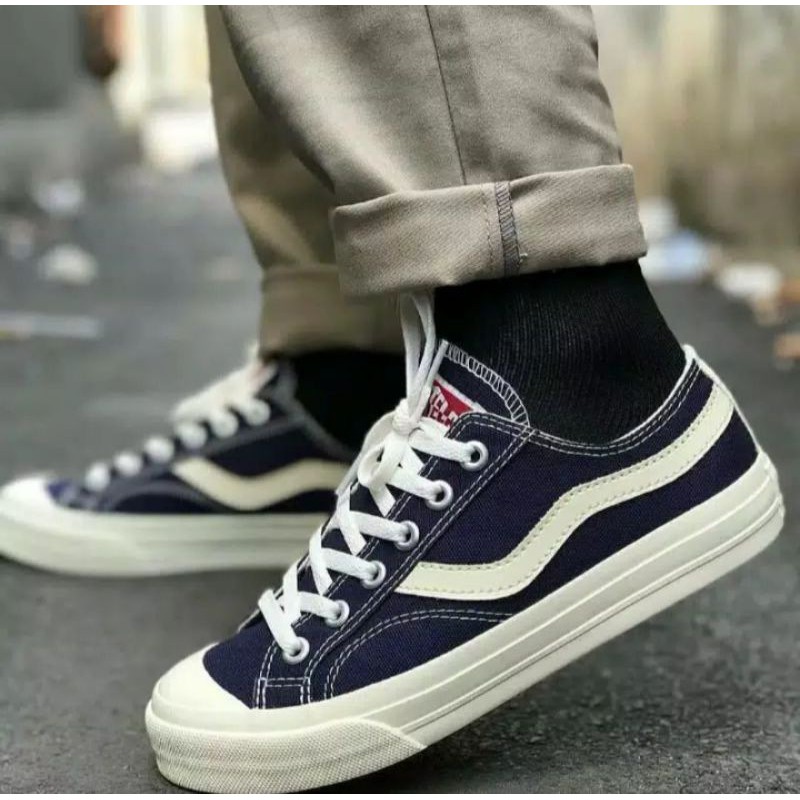 VENTELA PUBLIC LOW NAVY/ventela original/sepatu ventela/sepatu ventela public