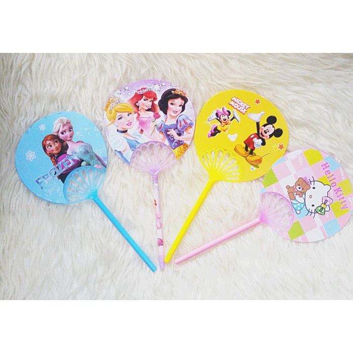 

Aman 12 Pen Kipas Bts 26 Cm Souvenir Ultah Anak Alat Tulis Hemat