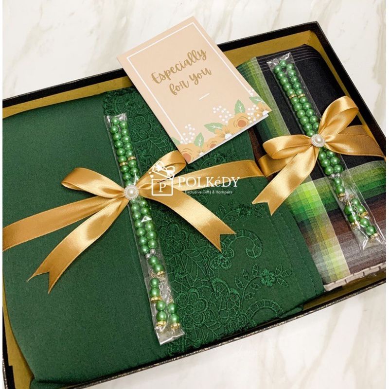 

Hampers Gift Box Mukena Bordir Dan Sarung Wadimor Premium Kado Untuk Pernikahan Murah