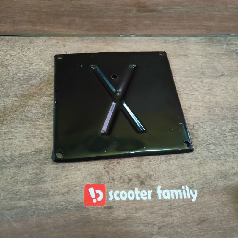 Dudukan plat nomor belakang vespa model kotak