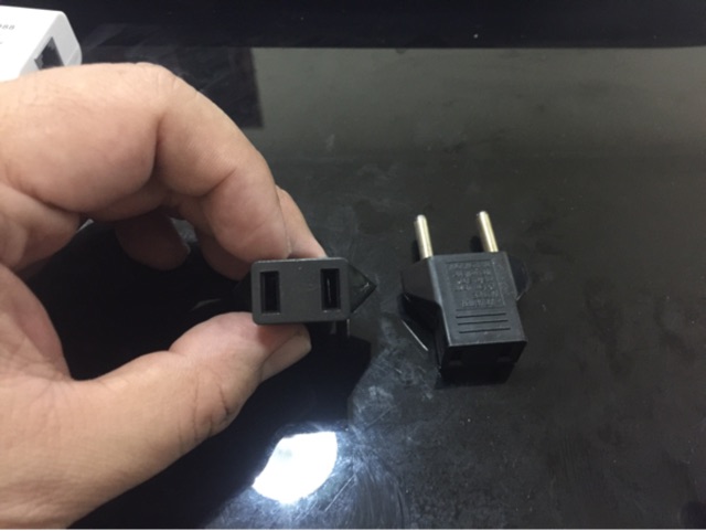 Over steker adaptor colokan sambungan listrik gepeng ke bulat