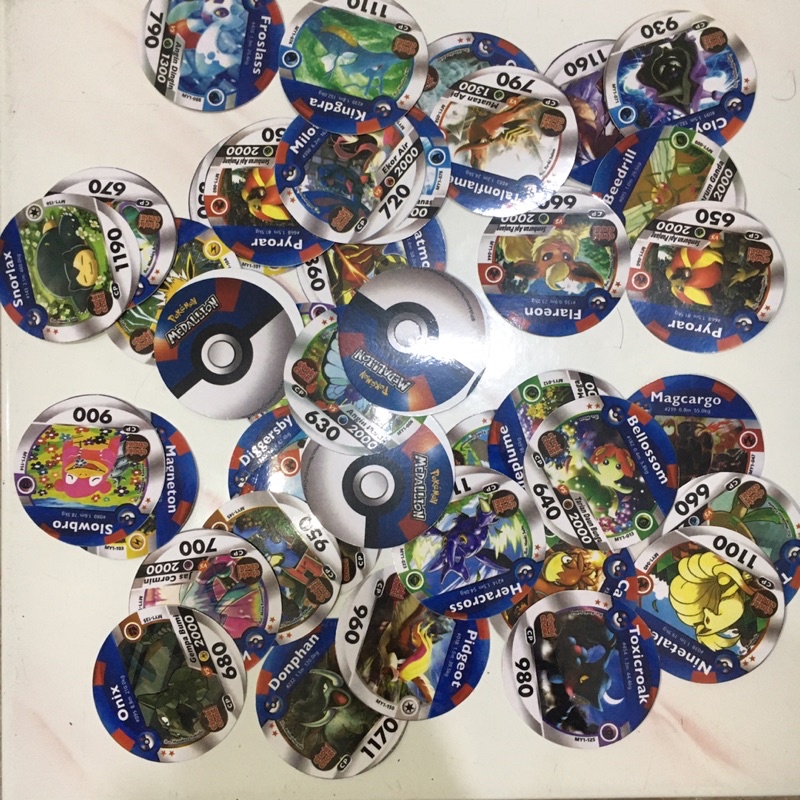kartu pokemon medallion hadiah choki choki