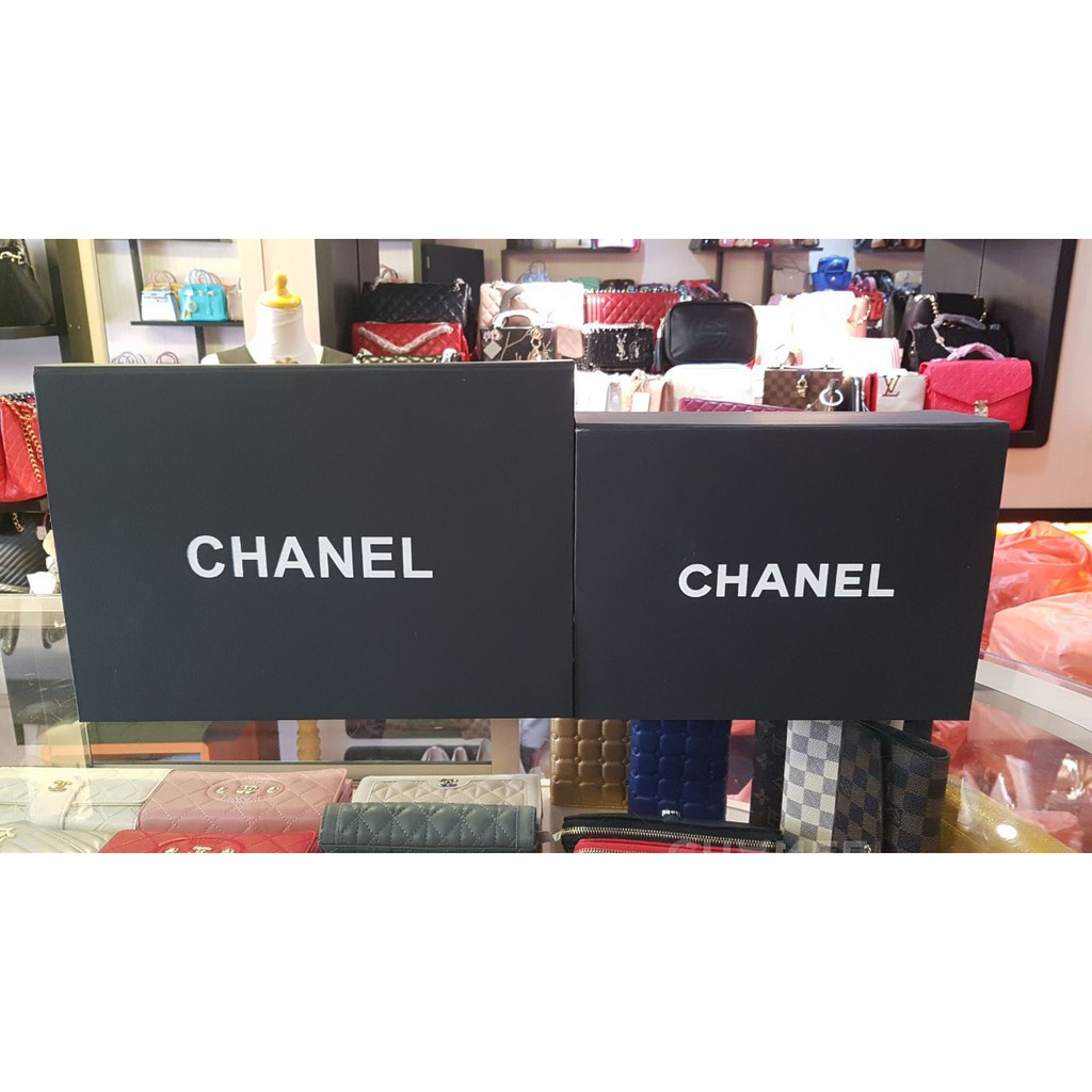 

Box chanel - jual box chanel - kardus chanel - box chanel premium - box chanel import