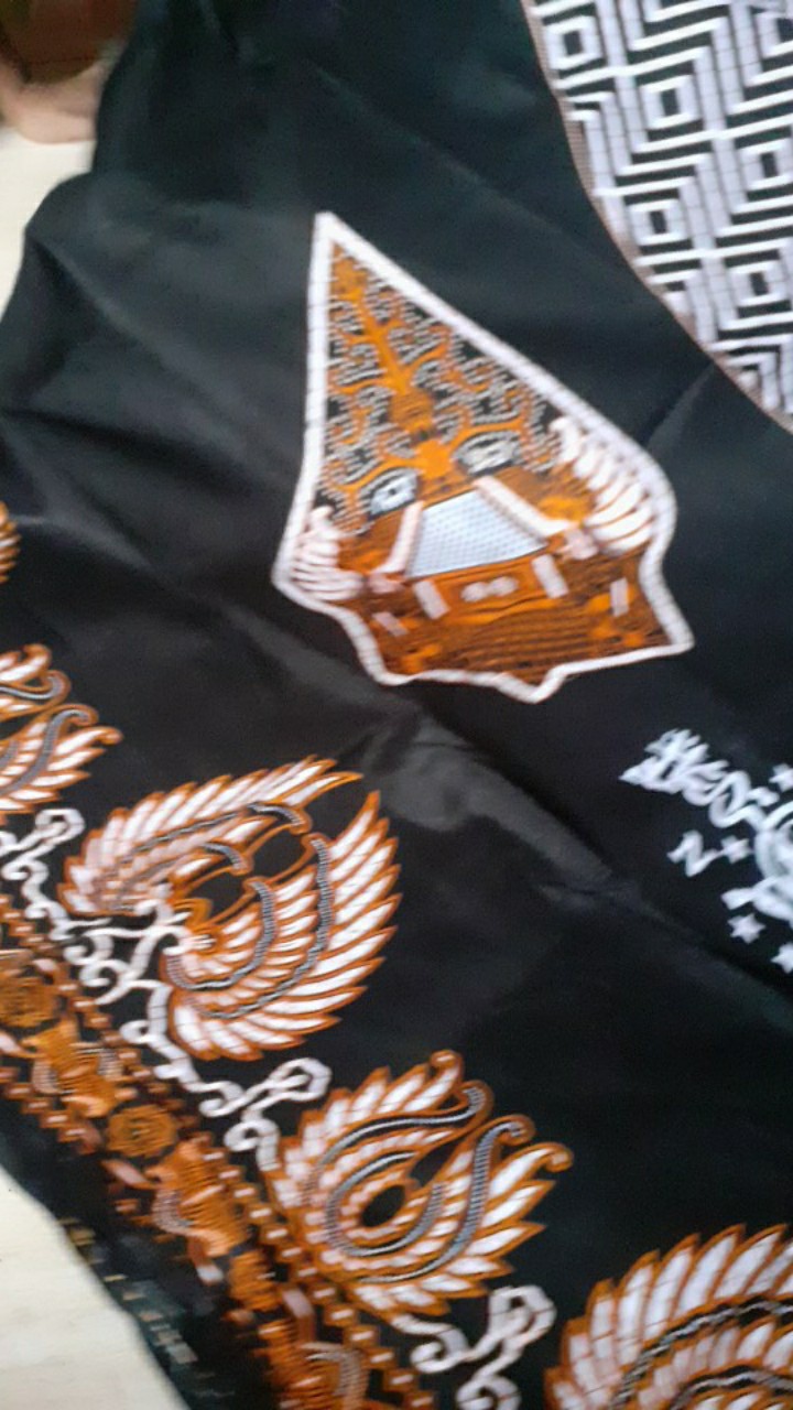 Sarung  Nu ,wayang,batik Anak Terlengkap- Bahan Katun (umur 7-13 Th)