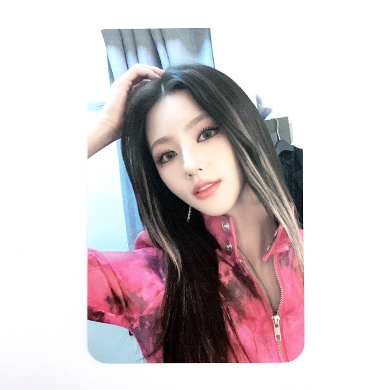 (G)i-dle Miyeon - I NEVER DIE Official Photocard chill ver