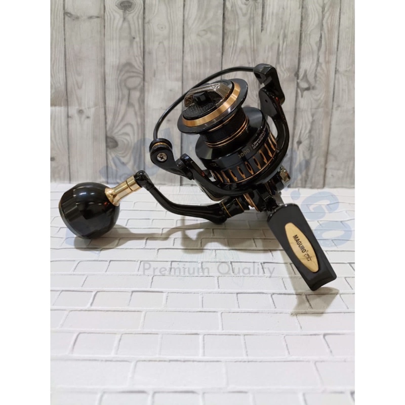 Reel Maguro Navara 3000•4000•6000 - Power Handle
