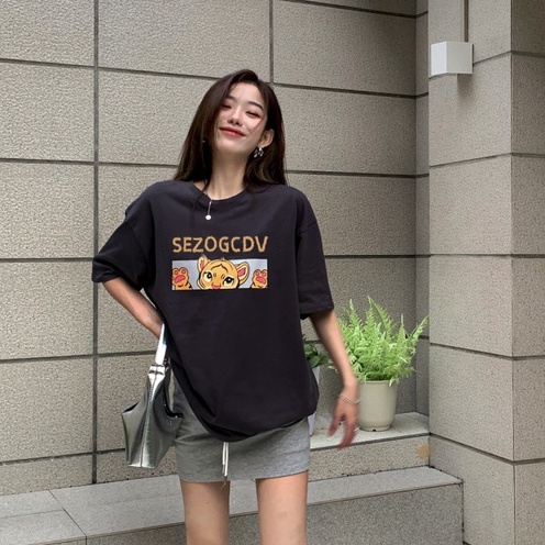 baju oversize wanita korean style cetakan binatang kaos hitam retro