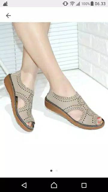 COD Sepatu Sandal Wanita Kulit Laser BN08