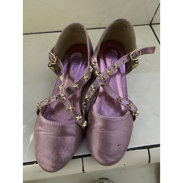 Sepatu Tracce Anak (Preloved)