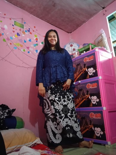 Maura Couple - Sania Ruffle Batik Couple Ori Ndoro Jowi Garansi Termurah Shopee - Kebaya Modern Guri