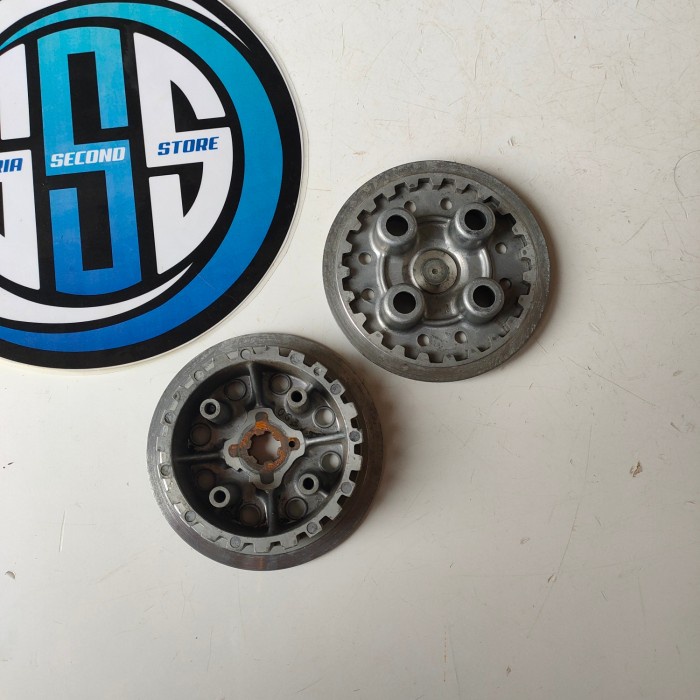 SATELIT KOPLING / BOSH CLUTH KAKI EMPAT 4 YAMAHA RX KING ORIGINAL