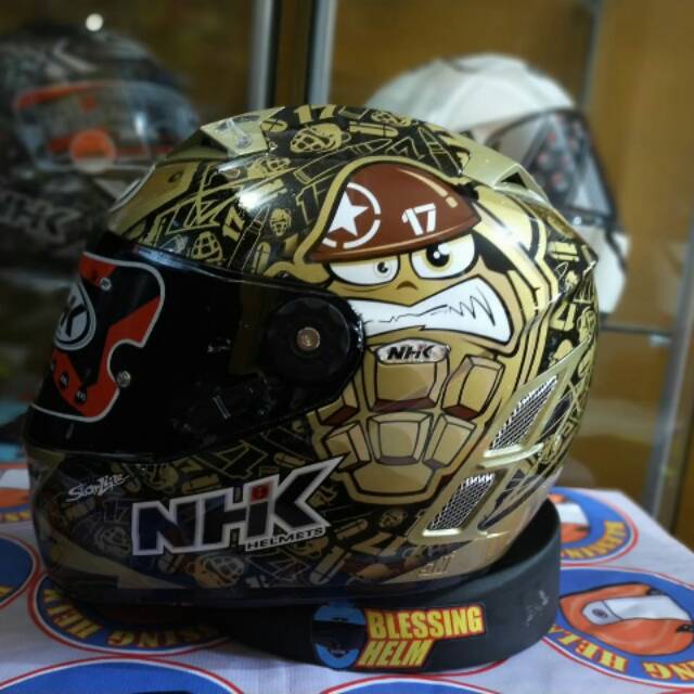 HELM FULL FACE NHK GP PRO REPLIKA MOTO GP KAREL ABRAHAM GOLD