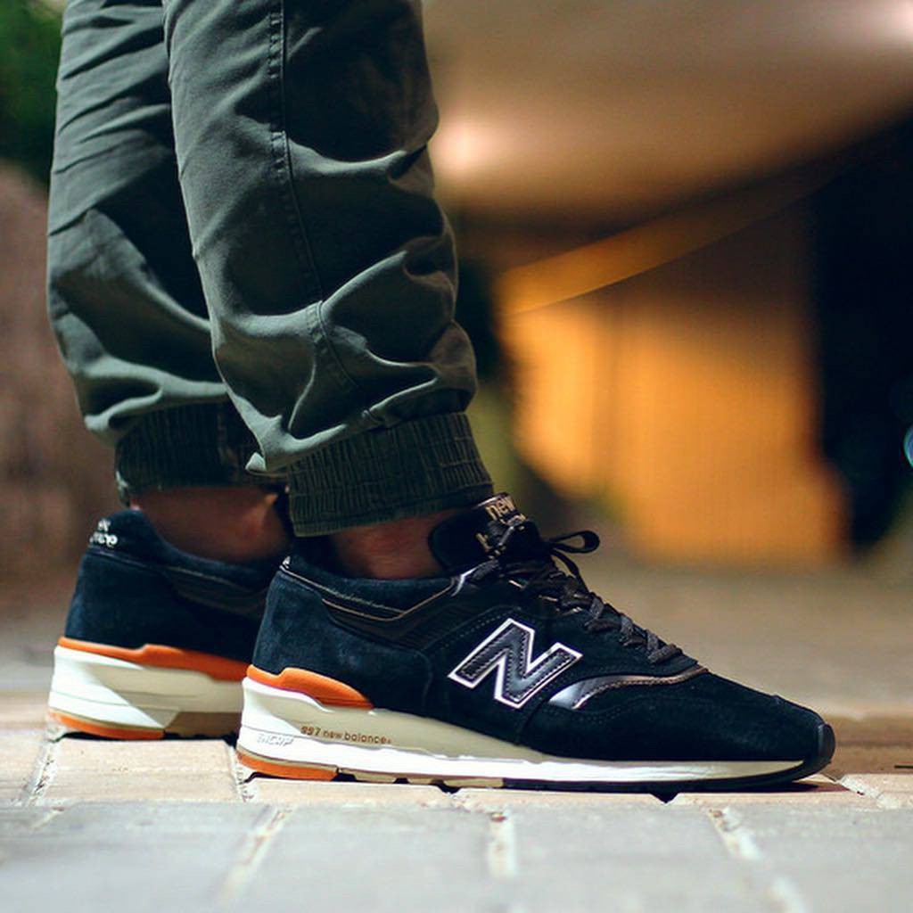 New Balance 997 “ Black Brown “