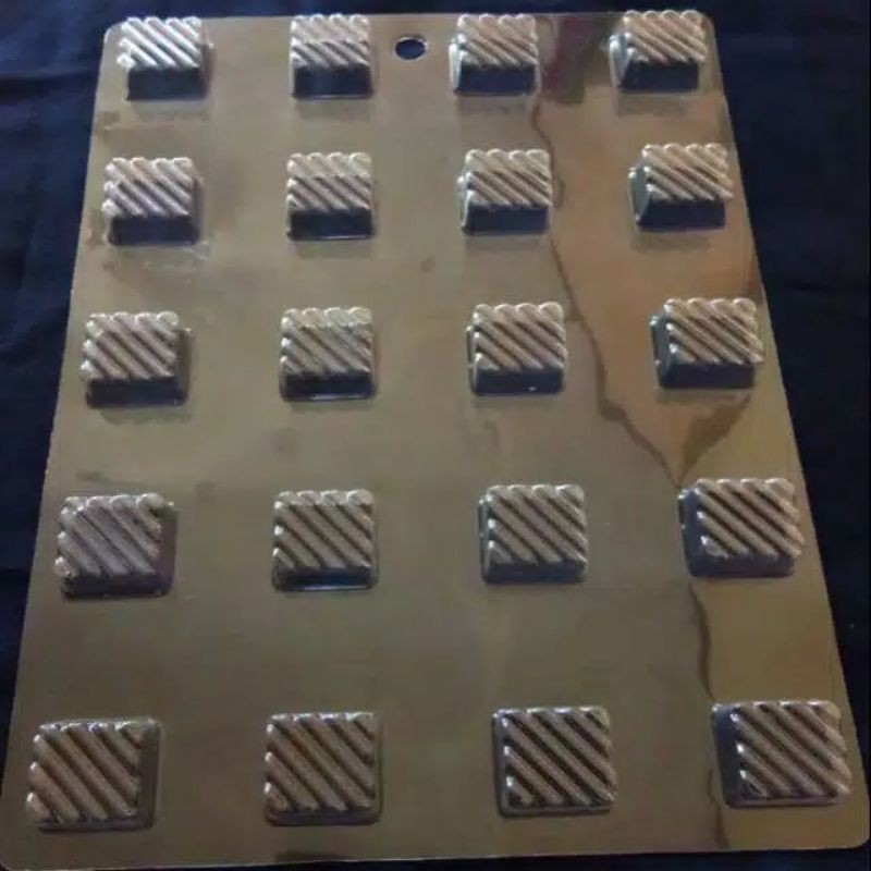 cetakan coklat dadu thrufle