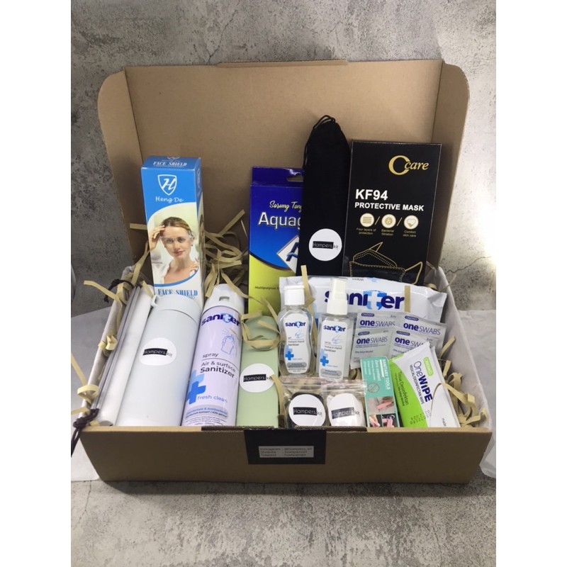 

Hampers New Normal Kit Premium 18 in 1