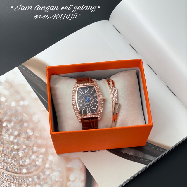 JAM TANGAN WANITA SET GELANG jam tangan wanita murah include box dan gelang