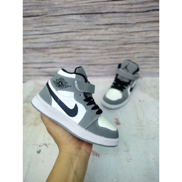 SEPATU ANAK LAKI LAKI NIKE AIR JORDAN GREY GRADE ORI SEPATU JORDAN ANAK