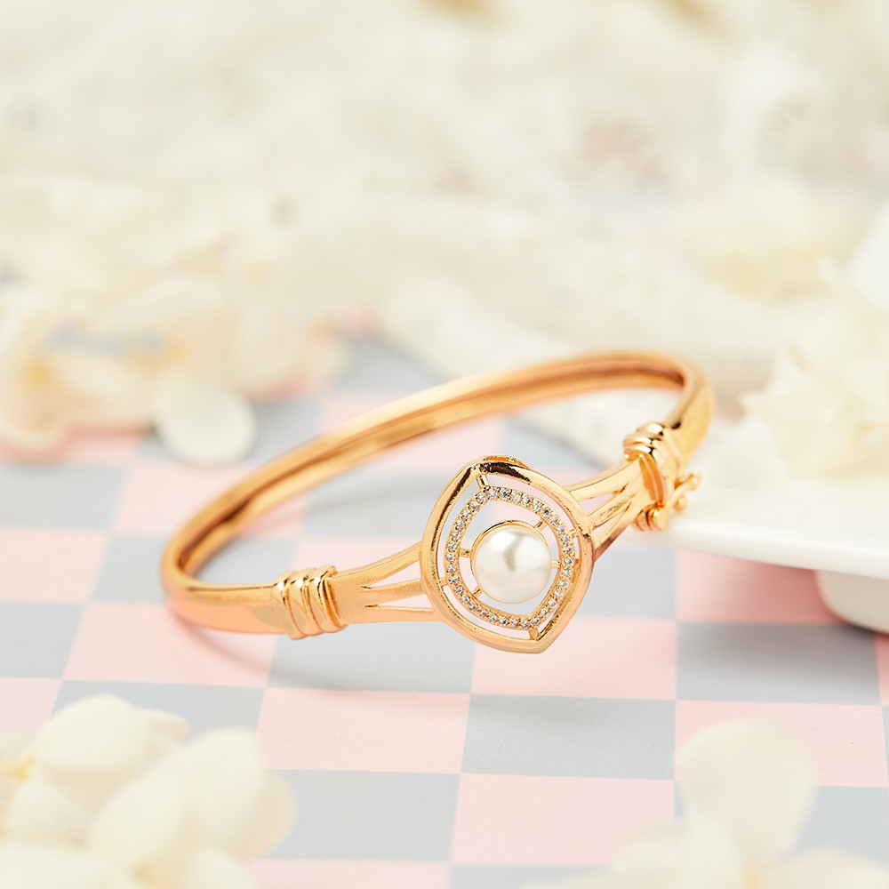 Gelang Bangle Mutiara Aksesoris Wanita Lapis Emas Bracelet Titanium Berlian Perhiasan Fashion