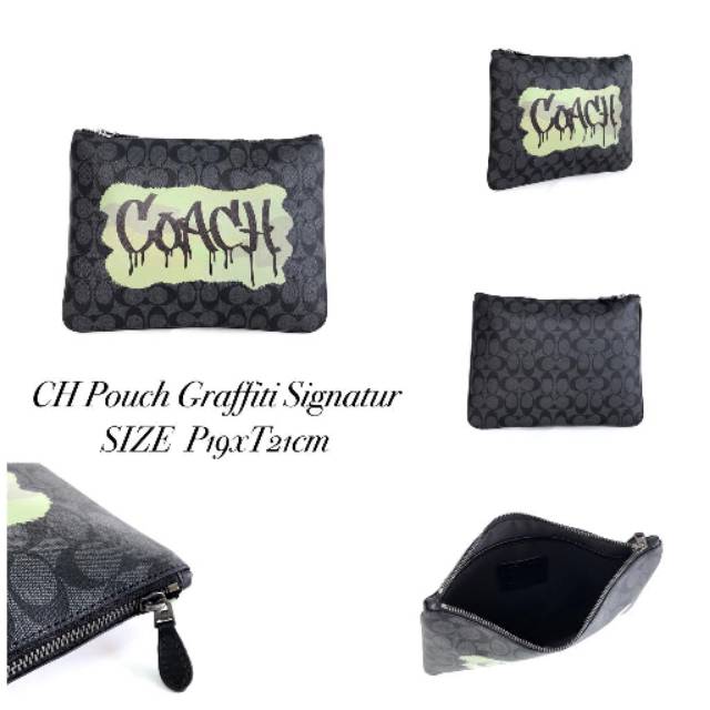 

NAME : Coach Pouch Graffiti Signature