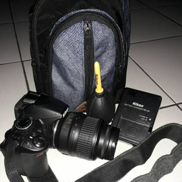 Nikon D3100 bekas