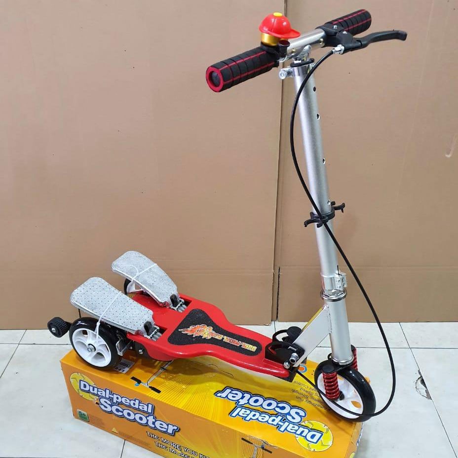 Skuter Anak Injak Genjot Dua Pedal / Mainan Scooter Anak Otoped Dual Pedal-Merah (BESI)