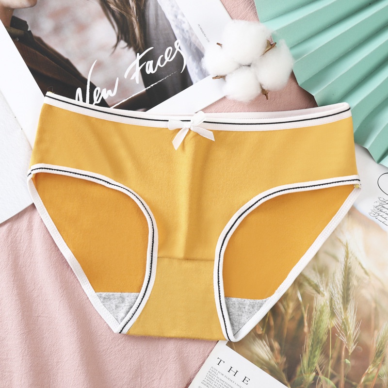 Celyne Celana Dalam Wanita Polos  Adem Anti Nyeplak Underwear Wanita Motif Pita Seamless 2021