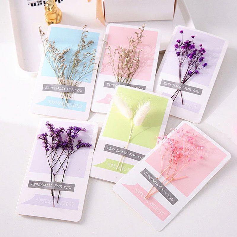 Kartu Ucapan Desain Bunga Kering  untuk Natal Tahun Baru 