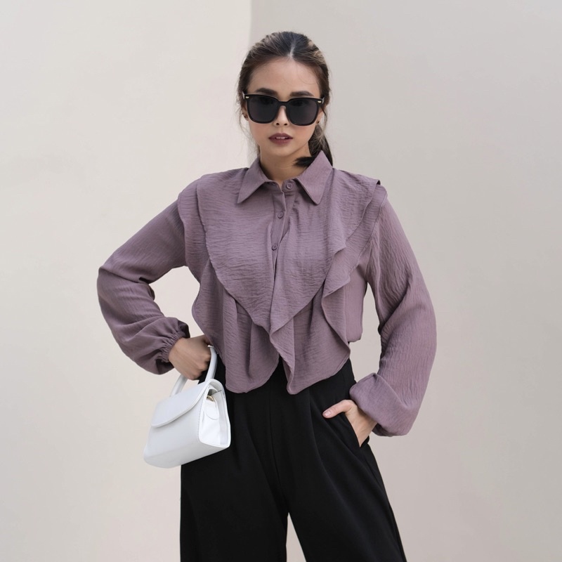 Brie Blouse (atasan)