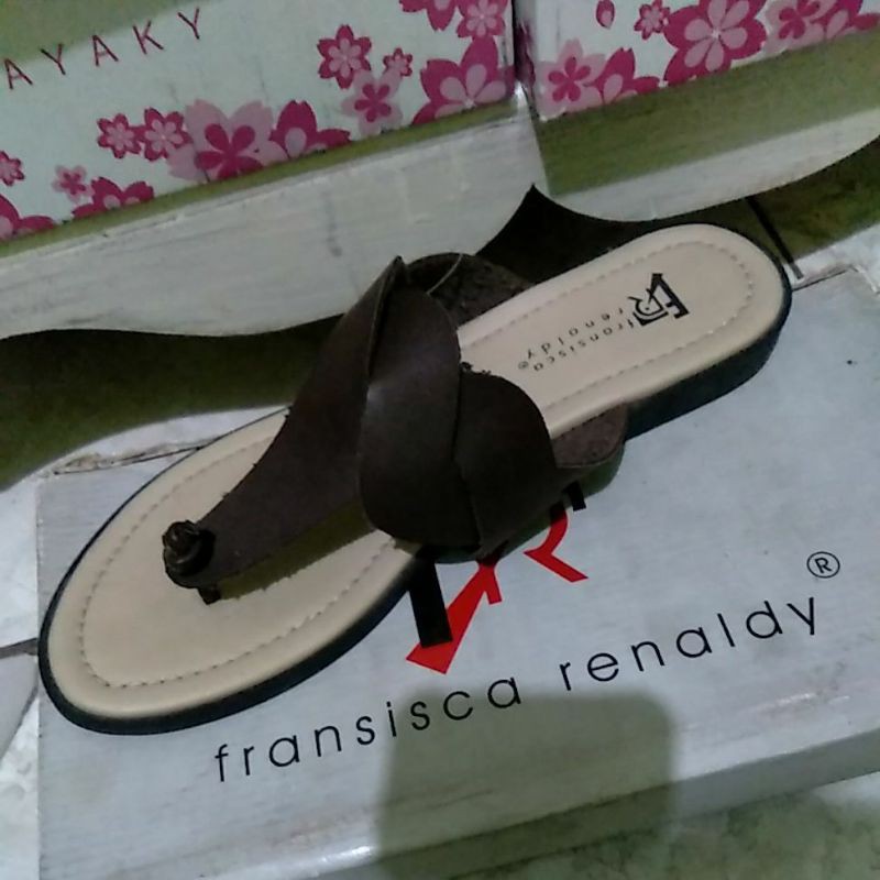 sandal flat fransiska renaldy