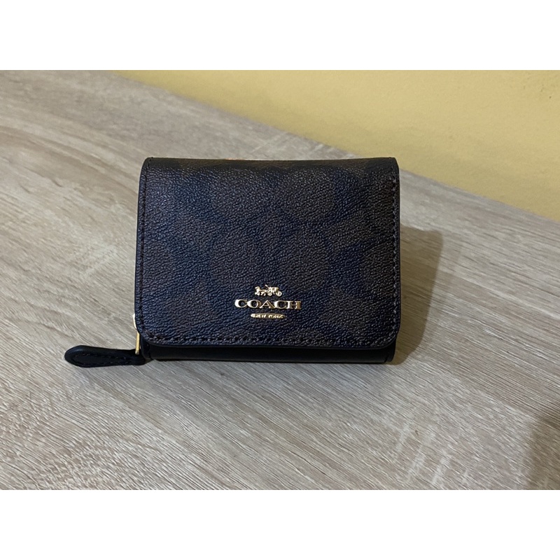 

Coach Signature Small Trifold Wallet Brown Black New With Tag