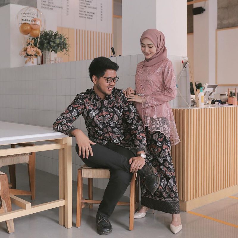 (FREE HIJAB) KEBAYA BATIK COUPLE AMALIA BESTSELLER / KEBAYA WISUDA / KEBAYA LAMARAN