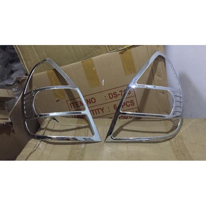 Garnish Belakang Chrome Honda Jazz Lama (First Edition)