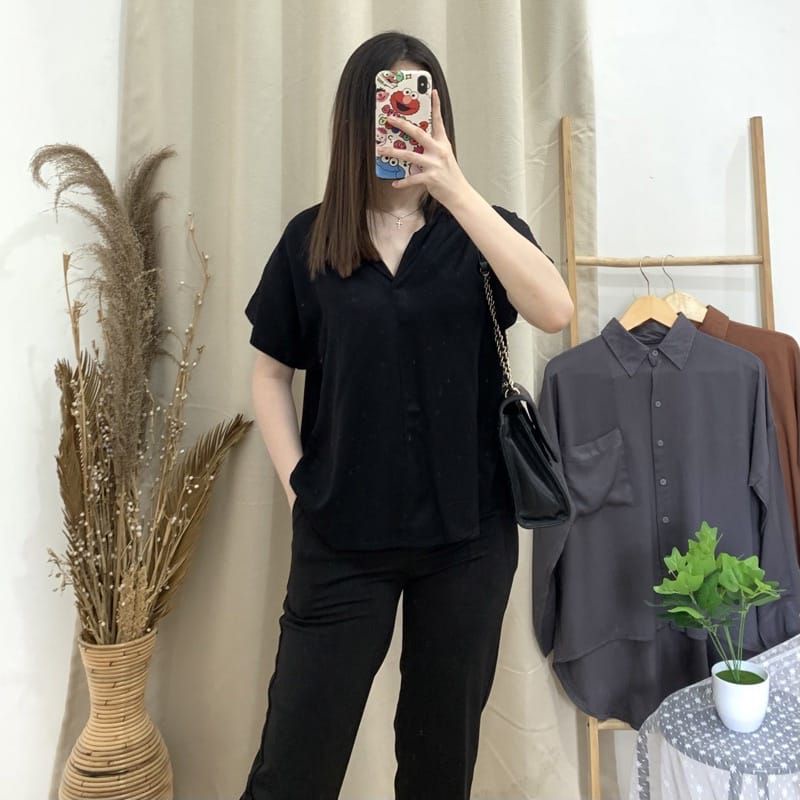 blouse rayon twill/atasan wanita/casual/bisa buat jalan dan nyantai