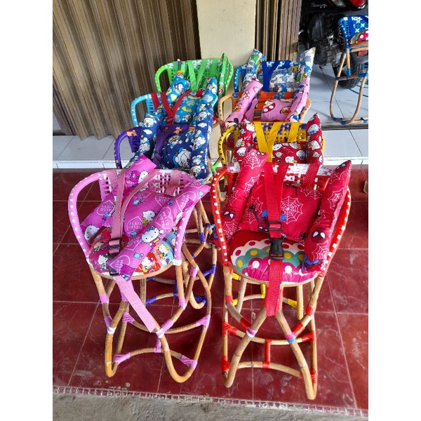PAKET Kursi Rotan Boncengan Anak Motor Matic Biasa Dilengkapi Sabuk Pengaman dan Bantal Stang