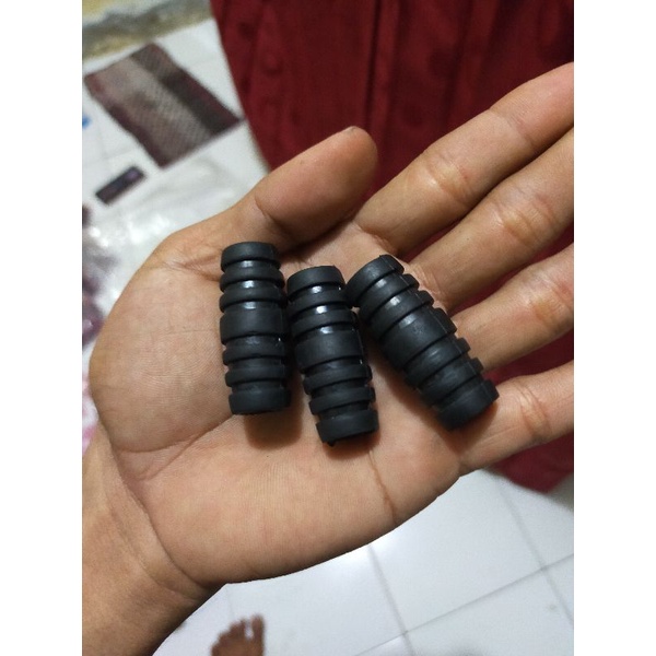 KARET PEDAL OVERAN GIGI SATRIA 2 TAK 120R RU LUMBA HIU LSCM MALAYSIA KOTAK KARET PEDAL OVERAN TS