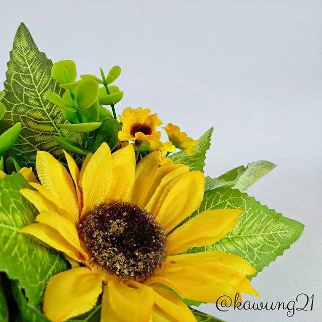 VB25 Rangkaian Bunga Matahari Tiruan Sunflower Artificial  Dekorasi Rumah